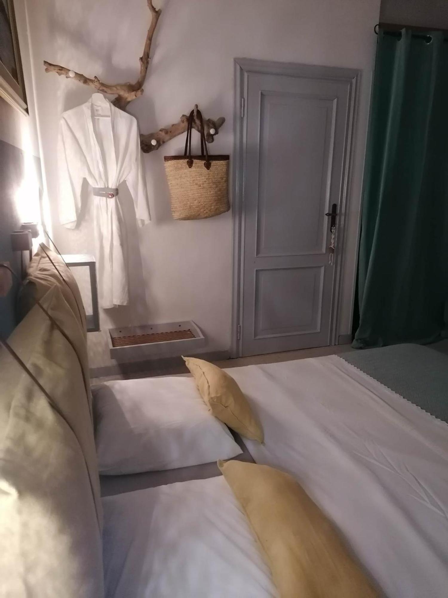بيسْكيتْشّي Fiore Bed And Breakfast المظهر الخارجي الصورة